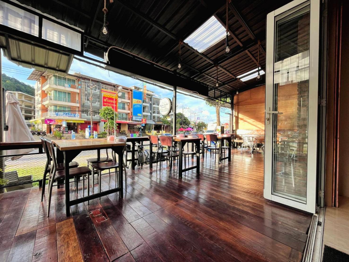 Ban Khlong Yai Alpha Hostel Cafe&Bar מראה חיצוני תמונה